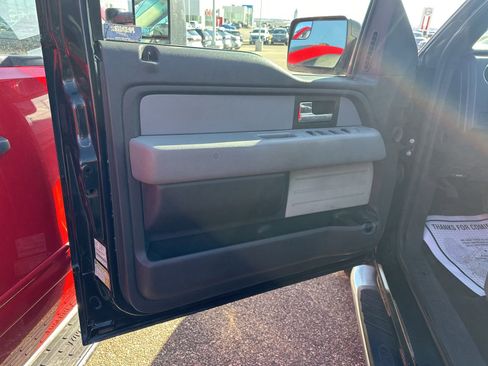 Used 2013 Ford F150 XLT w/ Luxury Equipment Group image 17