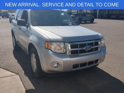 Used 2012 Ford Escape XLT FWD image 9