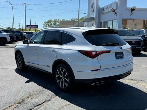 Used 2023 Acura MDX SH-AWD w/ Technology Package image 5