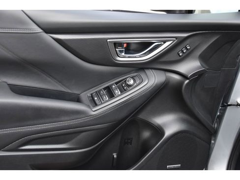 Used 2023 Subaru Forester Touring image 27