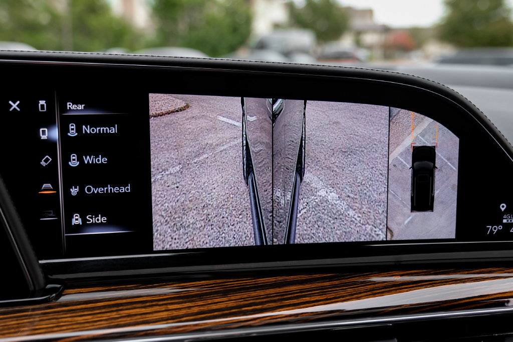 Used 2021 Cadillac Escalade ESV Premium Luxury RWD image 27