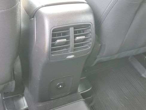 Certified 2023 Ford Escape Active AWD/4WD image 29