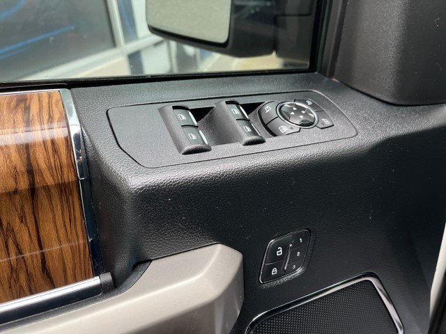 Certified 2019 Ford F150 Lariat w/ Trailer Tow Package AWD/4WD image 32