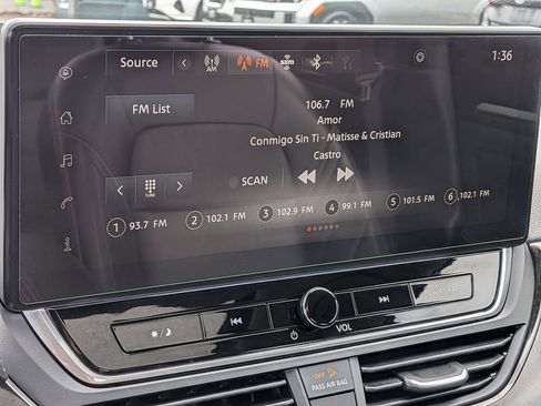 Used 2025 Nissan Altima 2.5 SR w/ SR Premium Package FWD image 16