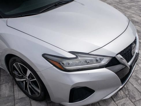 Used 2020 Nissan Maxima 3.5 S w/ Floor Mat Group FWD image 10