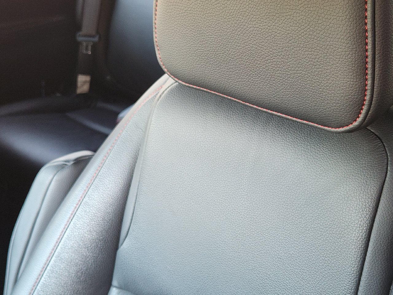 Used 2025 Honda Odyssey Sport-L image 14