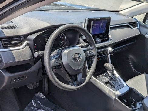 Used 2024 Toyota RAV4 XLE FWD image 17