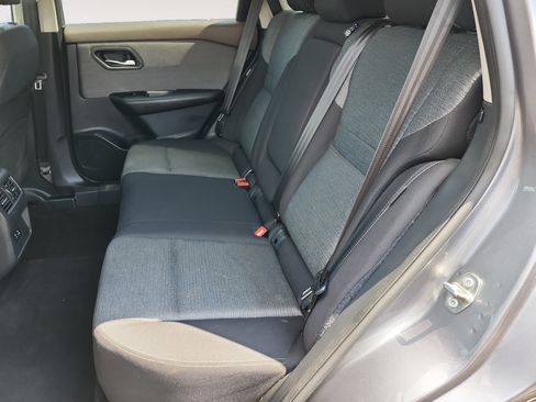 Used 2021 Nissan Rogue SV AWD/4WD image 13