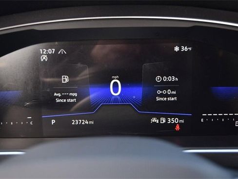 Certified 2023 Volkswagen Tiguan S image 10