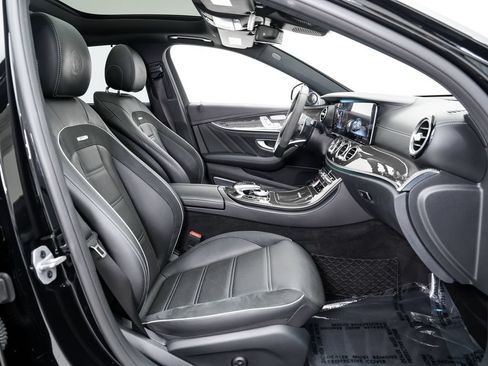 Used 2019 Mercedes-Benz E 63 AMG S image 23