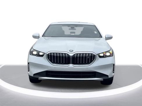 Used 2025 BMW i5 eDrive40i RWD image 32