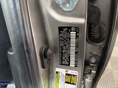 Used 2019 Toyota Corolla SE w/ Carpet Mat Package (TMS) image 27