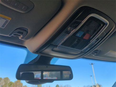 Used 2024 RAM 2500 Laramie image 28