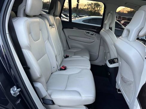 Used 2016 Volvo XC90 T6 Momentum w/ Protection Package Plus AWD/4WD image 37