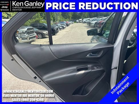 Used 2019 Chevrolet Equinox LT AWD/4WD image 24