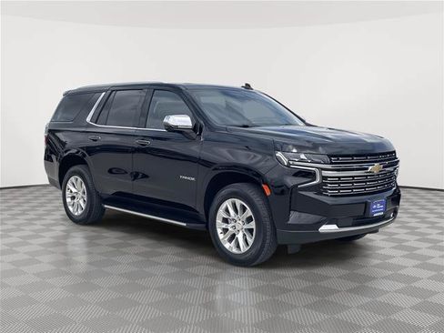 Used 2024 Chevrolet Tahoe Premier w/ Premium Package AWD/4WD image 5