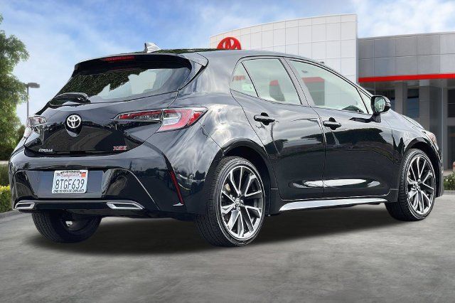 Used 2021 Toyota Corolla XSE FWD image 5