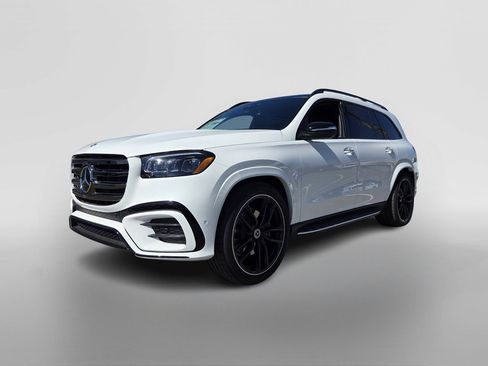 New 2026 Mercedes-Benz GLS 580 4MATIC image 8