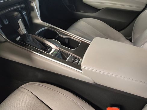 Used 2020 Honda Accord EX image 26