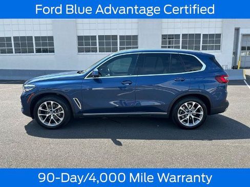 Used 2021 BMW X5 xDrive40i w/ Premium Package AWD/4WD image 4