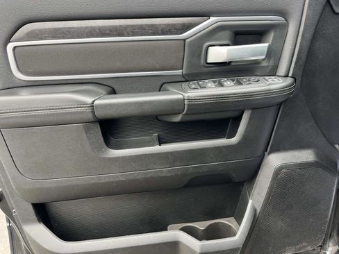 Used 2024 RAM 2500 Big Horn image 29