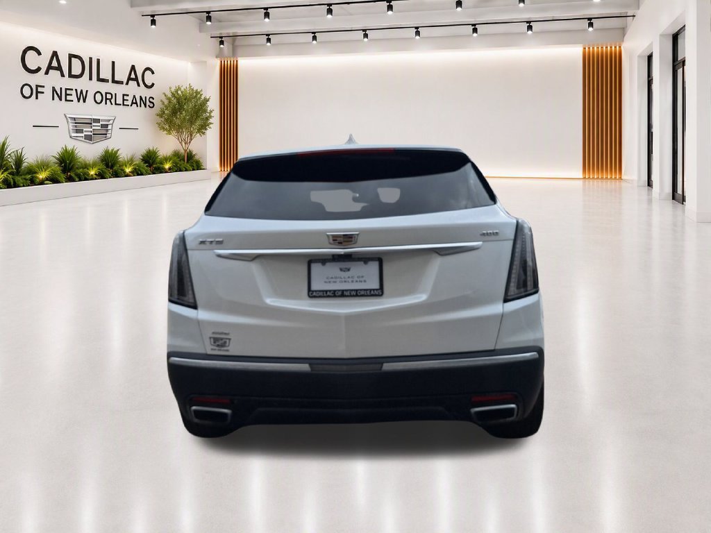 Used 2023 Cadillac XT5 Sportv w/ Technology Package AWD/4WD image 4