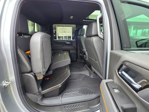 New 2026 GMC Sierra 2500 AT4 w/ AT4 Premium Plus Package image 21