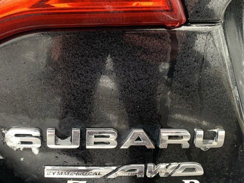 Used 2019 Subaru Legacy 2.5i Limited image 3