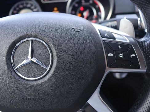 Used 2015 Mercedes-Benz GL 63 AMG 4MATIC image 35