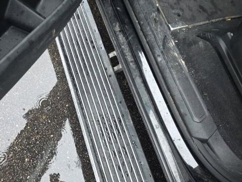 Used 2022 Jeep Wagoneer Series III w/ Premium Group I image 10