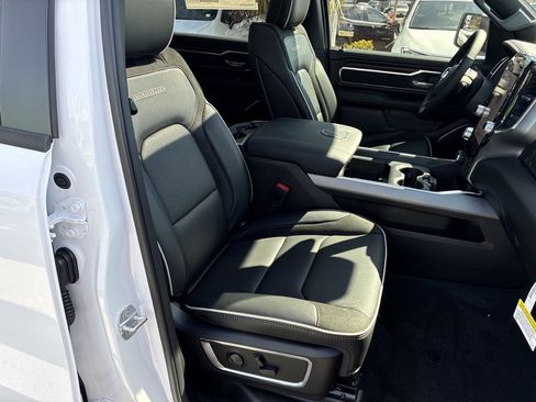 New 2026 RAM 1500 Laramie w/ Laramie Preferred Package AWD/4WD image 34
