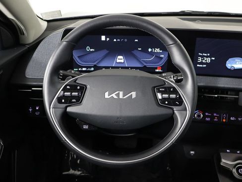 Used 2023 Kia EV6 Wind RWD image 7