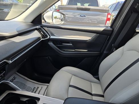 Used 2024 MAZDA CX-90 Plug-In Hybrid w/ Preferred AWD/4WD image 14