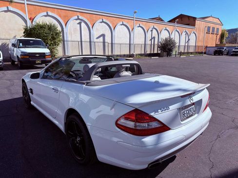 Used 2007 Mercedes-Benz SL 550 image 26