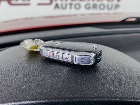 Used 2020 Kia Soul S FWD image 12