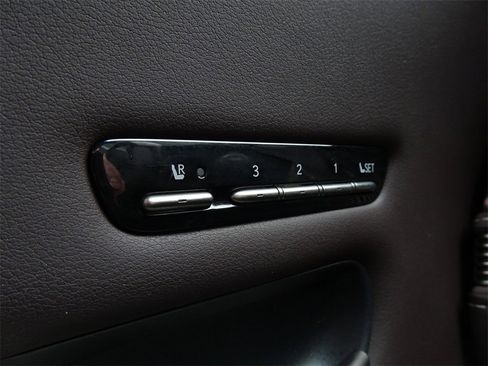 Used 2018 Lexus LS 500 AWD image 23