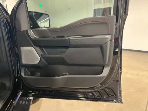 Used 2025 Ford F150 Raptor image 41