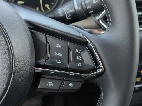 New 2025 MAZDA CX-5 Signature image 25