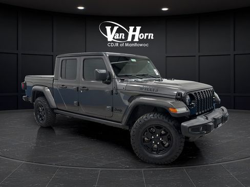 Used 2022 Jeep Gladiator Sport AWD/4WD image 1