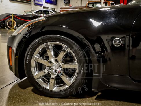 Used 2004 Nissan 350Z Touring image 35