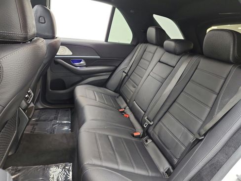 Used 2024 Mercedes-Benz GLE 450 4MATIC image 16