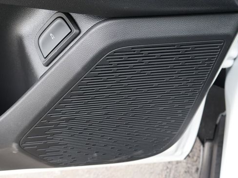 New 2026 Chevrolet Equinox LT w/ Convenience Package II image 18