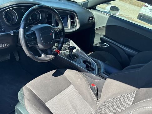 Used 2022 Dodge Challenger GT AWD/4WD image 14