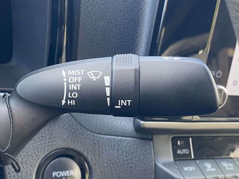 Used 2025 Toyota Camry LE image 22