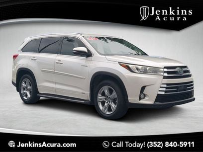 Used 2017 Toyota Highlander Limited