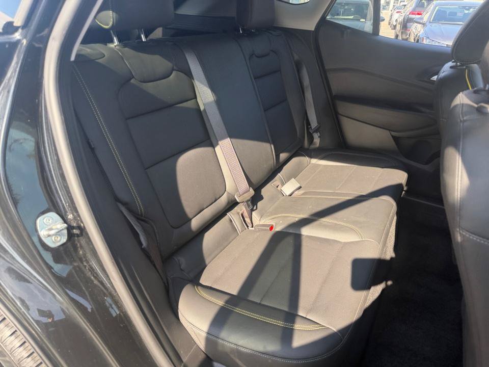 Used 2024 Chevrolet Trax ACTIV w/ Sunroof Package FWD image 29