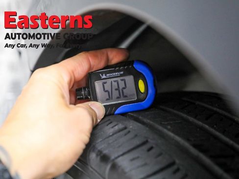 Used 2023 Jeep Cherokee Altitude Lux image 27