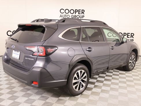 Used 2024 Subaru Outback Premium AWD/4WD image 20