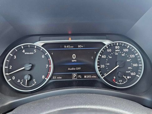 Used 2025 Nissan Sentra SR w/ Trunk Package FWD image 12