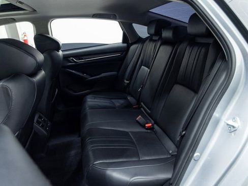 Used 2021 Honda Accord EX-L image 24